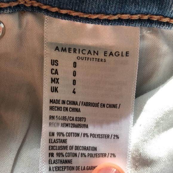 american eagle ripped jean shorts!! - Picture 4 of 5